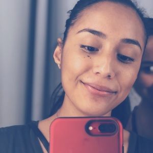 Meet your Posher, Mariana